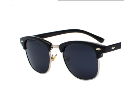 Classic Polarized Sunglasses Men and Women Trendy Sunglasses